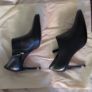 Authentic Tory Burch Ankle Boots